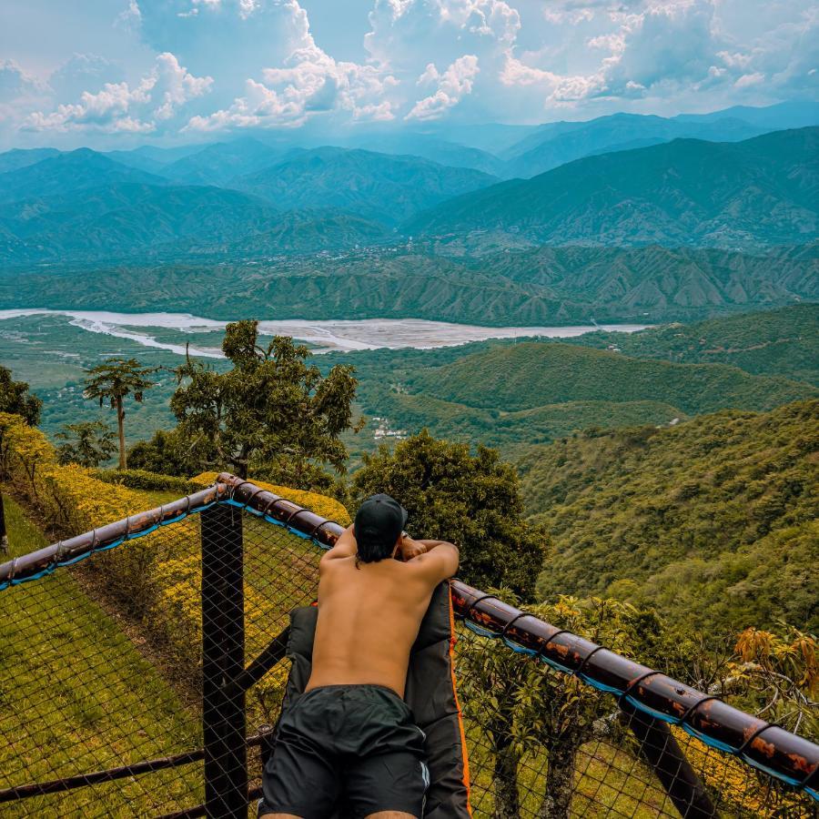 Отель Glamping Mirador Santa Fe-Сопетран Экстерьер фото