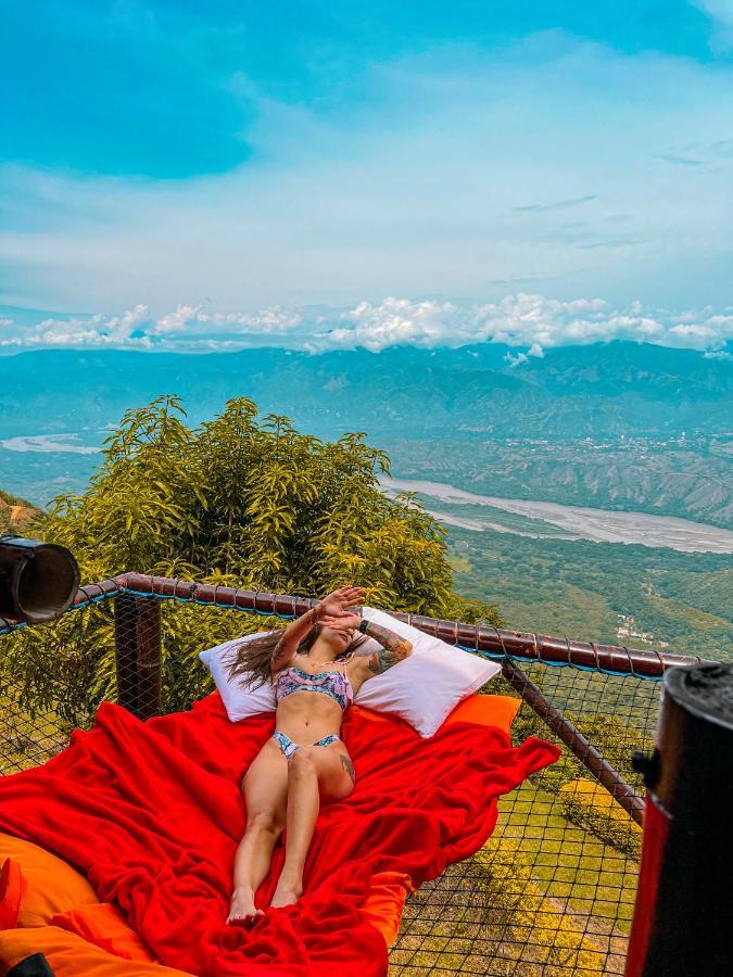 Отель Glamping Mirador Santa Fe-Сопетран Экстерьер фото